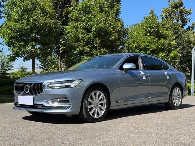 Volvo S90 2020 T5 Momentum Luxury Edition