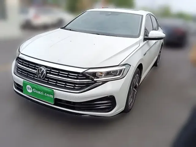 Volkswagen Sagitar 2024 300TSI DSG Surpass Edition
