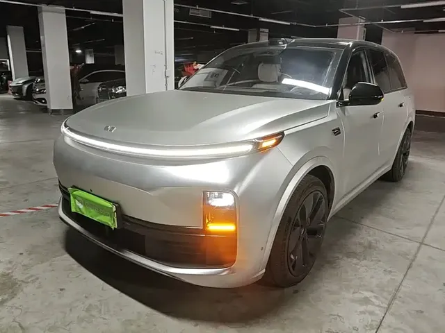 Li Auto Li Xiang L9 2022 Max