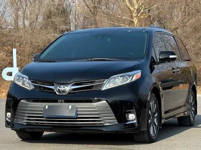 Toyota Sienna, 2018