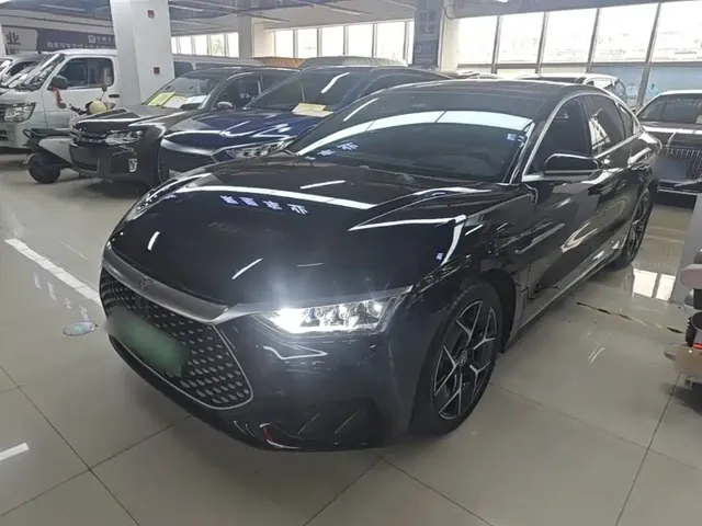 BYD Han 2024 DM-i Glory Edition 200KM Flagship
