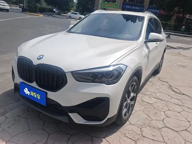 BMW X1 2022 sDrive25Li Leading