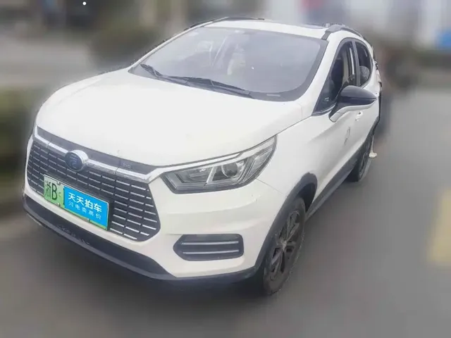 BYD Yuan New Energy 2018 EV360 Smart Connected Cool Type