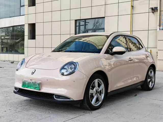 Ora Good Cat 2022 400km Standard Range Luxury NMC