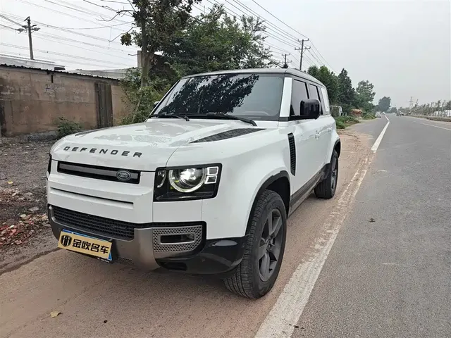 Land Rover Defender 2023 Facelift 110 3.0T P400 X-DYNAMIC HSE