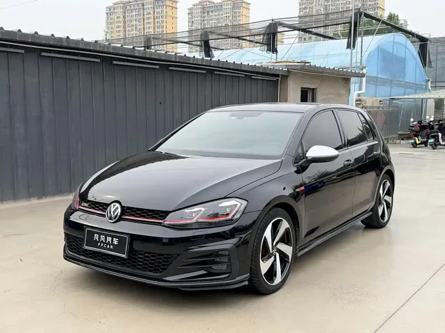 Volkswagen Golf GTI 2018 2.0TSI GTI