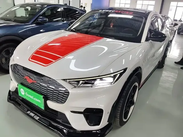 Ford Mustang Mach-E 2021 Boundless RWD Edition (Long Range)
