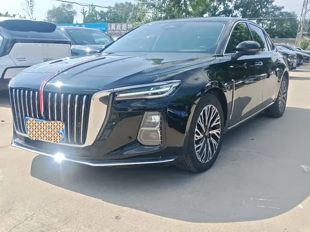Hongqi H5 2025 2.0T Automatic Flag Celebration 500,000 Units Anniversary Edition