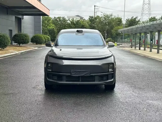 Li Auto Li L8 2024 Model Ultra