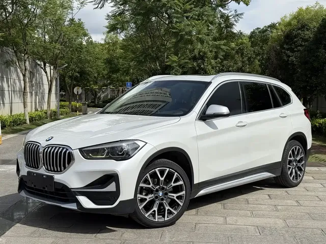 BMW X1 2021 xDrive25Li Exclusive