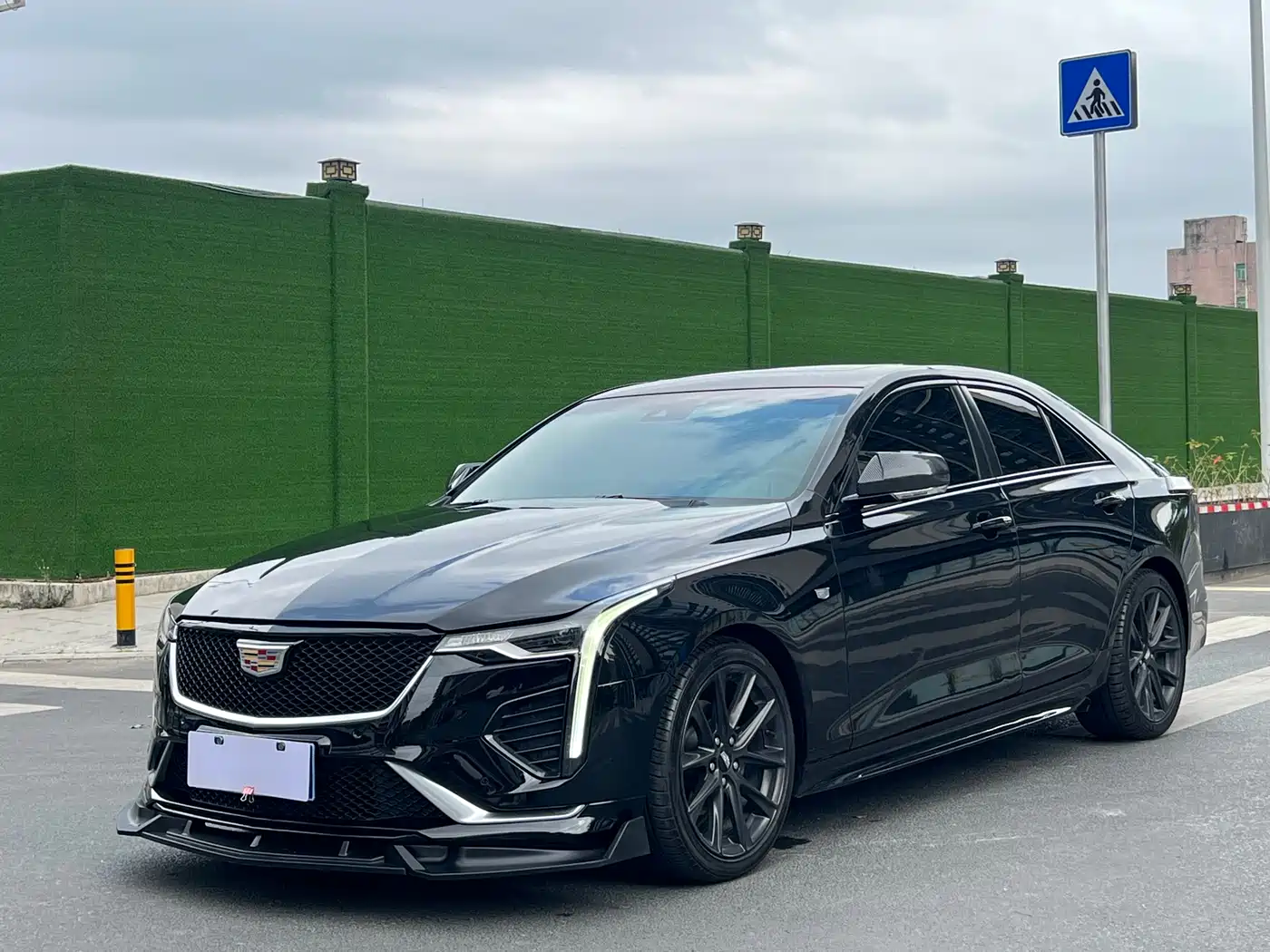 Cadillac CT4 2021 28T Luxury Model