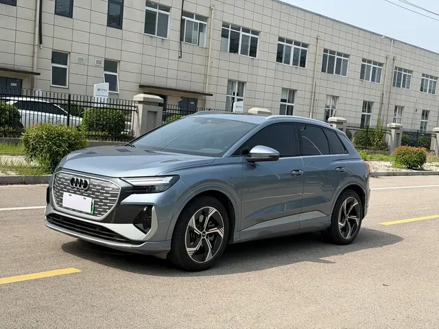 Audi Q4 e-tron 2024 40 e-tron Creation Edition