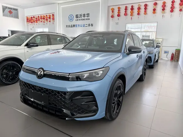 Volkswagen Tiguan L 2026 PRO 380TSI 4WD R-Line Smart Premium Edition