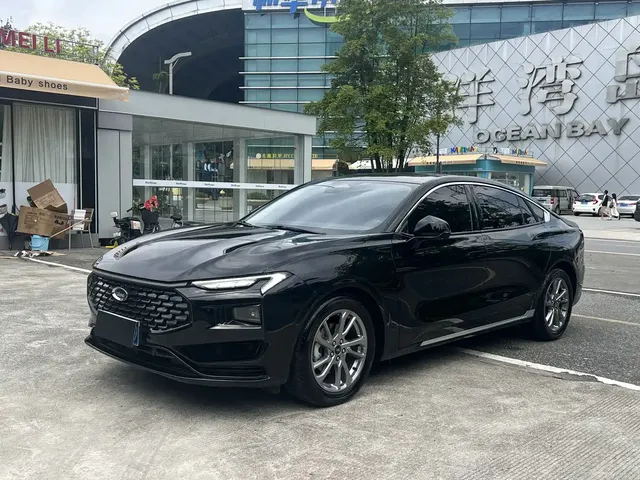 Ford Mondeo 2023 EcoBoost 245 Luxury