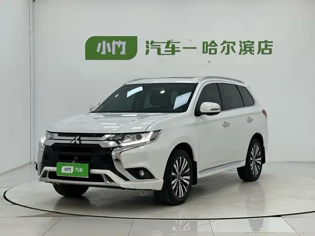 Mitsubishi Outlander 2021 2.0L FWD Comfort Edition 5-seater