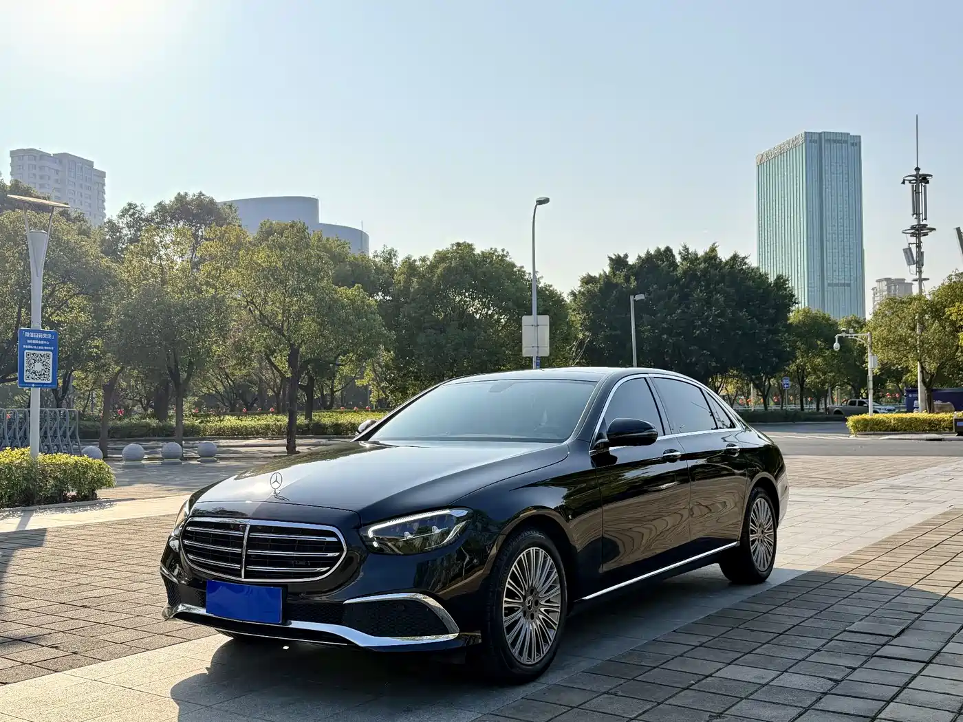 Mercedes-Benz E-Class 2023 E 300 L Luxury