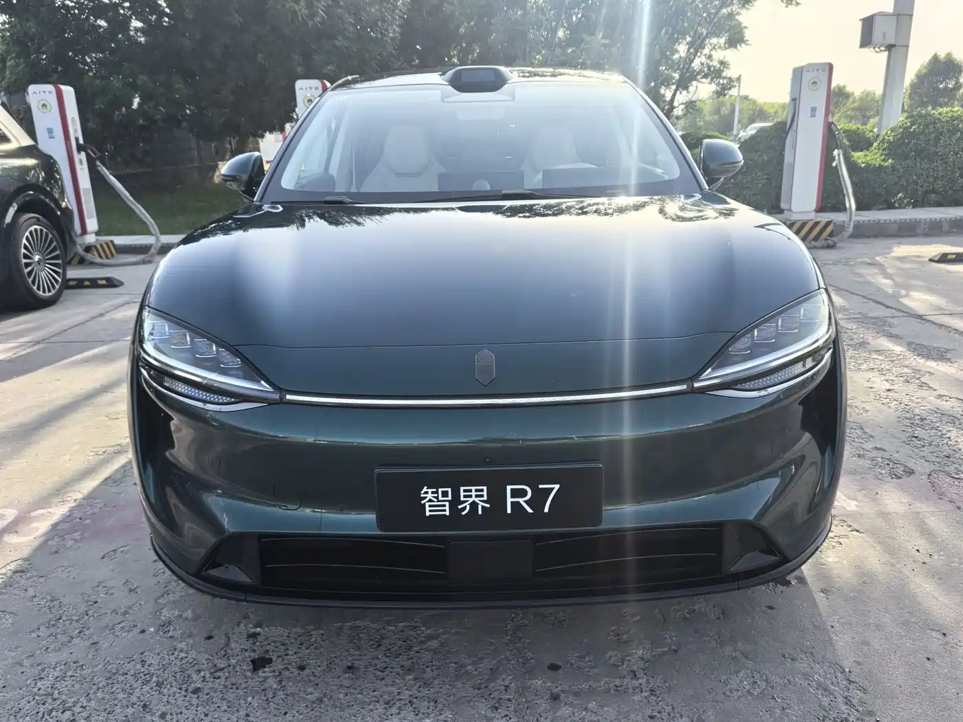 Zhijie Luxeed R7 2026 All-electric UItra