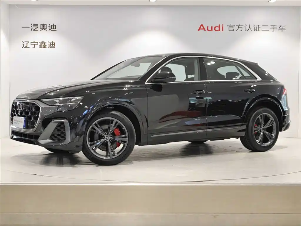 Audi Q8 2024 55 TFSI Luxury Sport