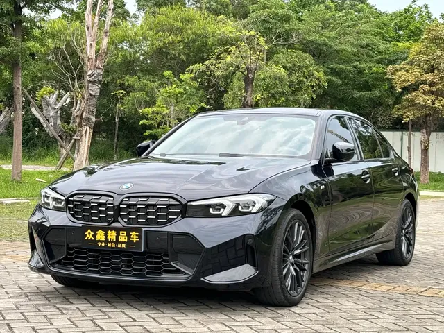 BMW 3 Series 2023 325Li M Sport Black Night Package