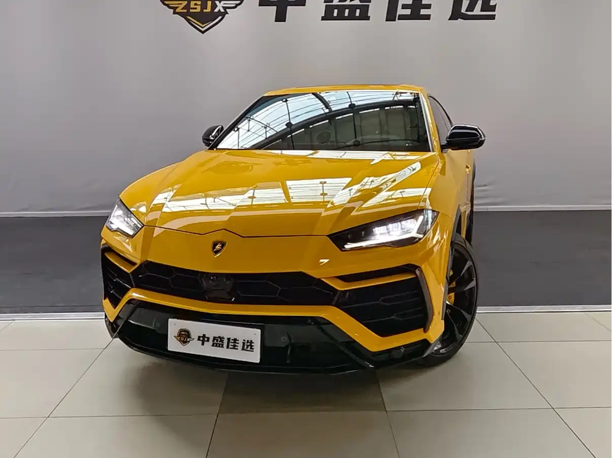 Lamborghini Urus, 2022
