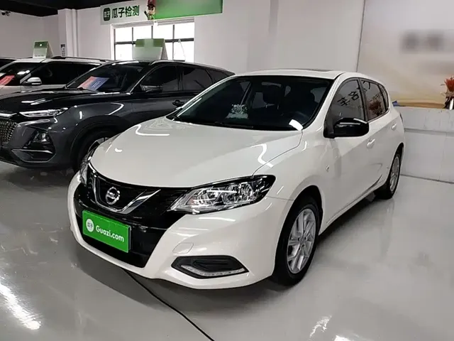 Nissan Tiida 2021 1.6L CVT Cool Edition