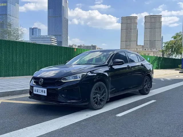 Dongfeng Aeolus Yixuan 2020 230T Automatic Dazzle Edition