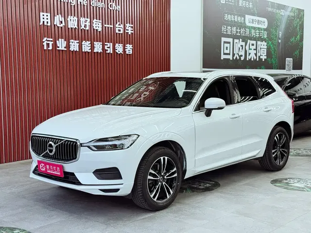 Volvo XC60 2019 T5 4WD Intelligent Distance China VI
