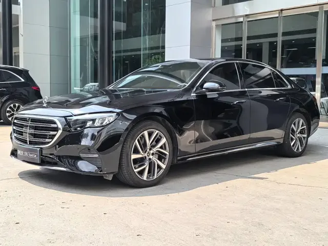 Mercedes-Benz E-Class 2024 E 300 L Fashion