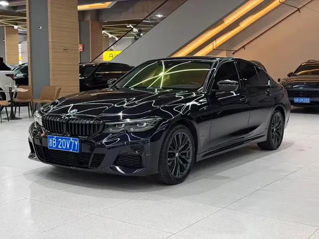 BMW 3 Series 2022 325i M Sport Shadow Edition