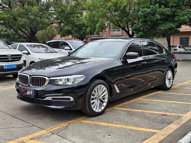 BMW 5 Series 2018 Facelift 530Li Leading Luxury Package