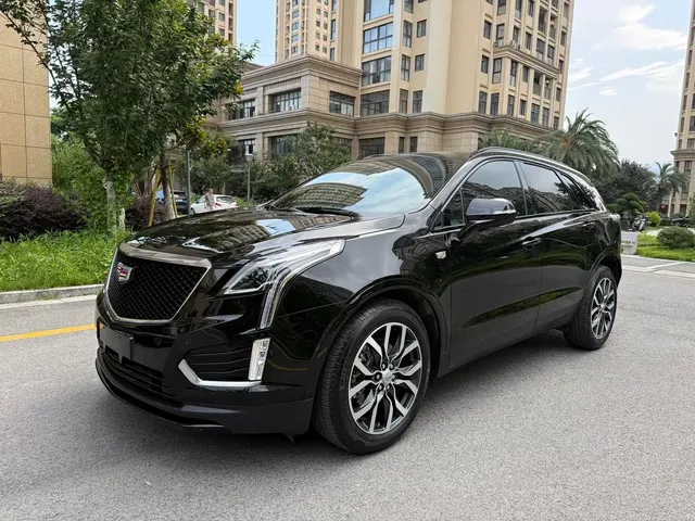 Cadillac XT5 2022 2.0T AWD Luxury (Hummingbird Edition)