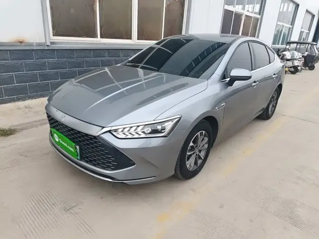 BYD Qin PLUS 2024 Glory Edition DM-i 55KM Leading