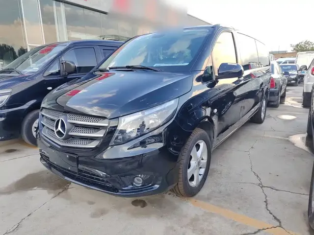 Mercedes-Benz Vito 2018 2.0T Elite Edition 7-Seater China V