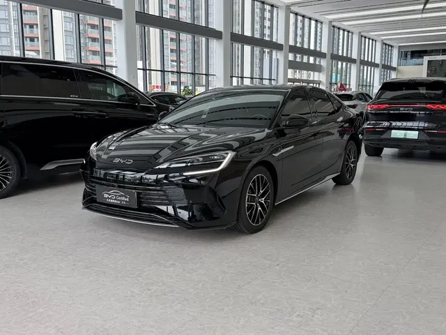 BYD Seal 2024 Glory Edition DM-i 1.5L 121km Luxury