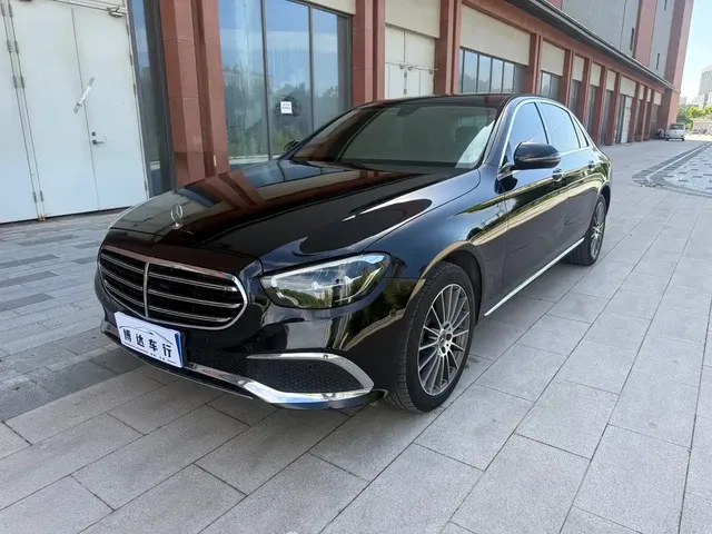 Mercedes-Benz E-Class 2022 E 260 L