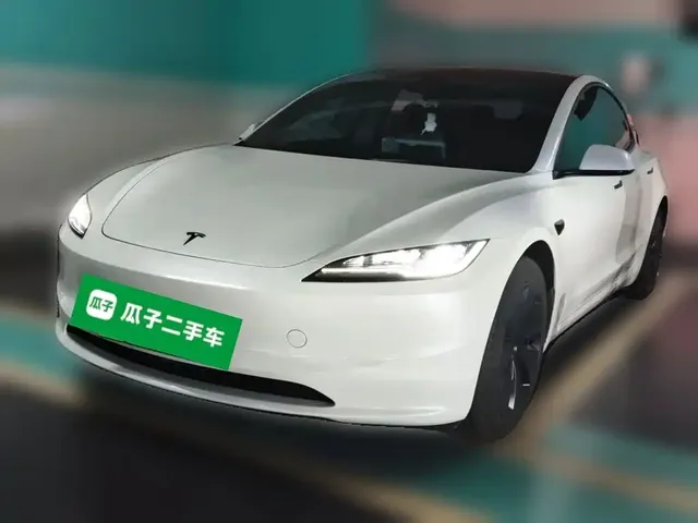 Tesla Model 3 2025 Model Year Facelift Long Range All-Wheel Drive