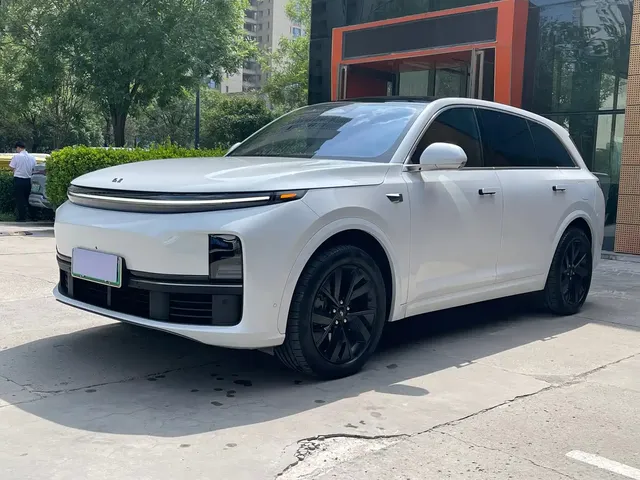 Li Auto L7 2023 Pro