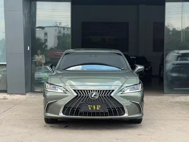 Lexus ES 2023 200 Excellence Edition