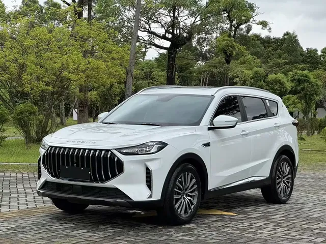 Jetour X70 PLUS 2023 1.6T DCT Champion 5-seater