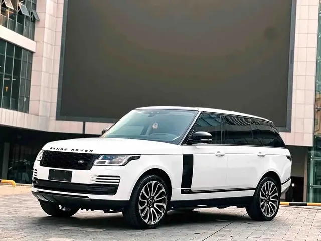 Land Rover Range Rover 2021 3.0 L6 Heritage Extended Classic Edition