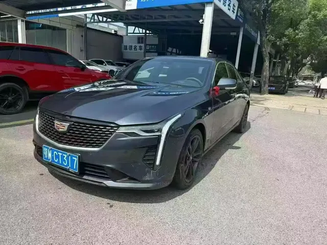 Cadillac CT4 2022 28T Luxury Model