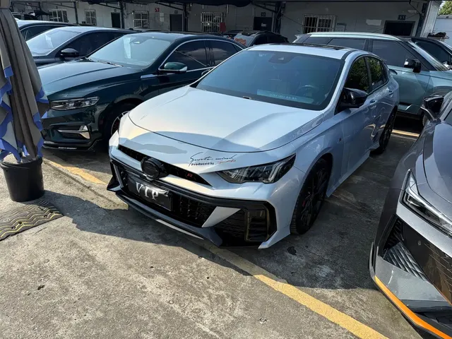 GAC Trumpchi Emkoo 2024 Model 400T Auto Shadow Leopard R MAX Edition