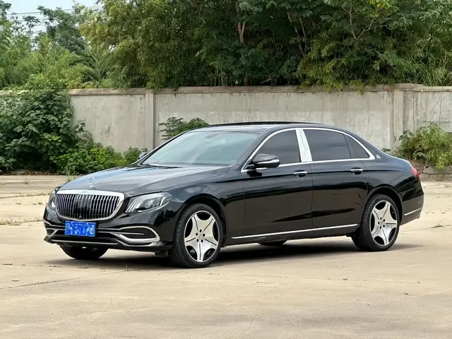 Mercedes-Benz E-Class 2019 E 300 L Fashion