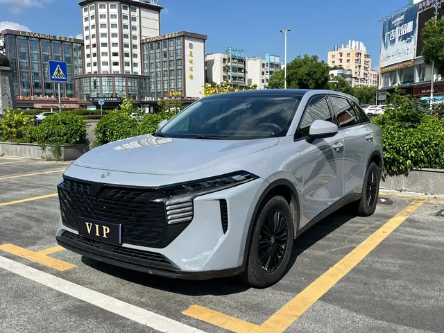 Venucia Big V 2021 260T Idol Edition
