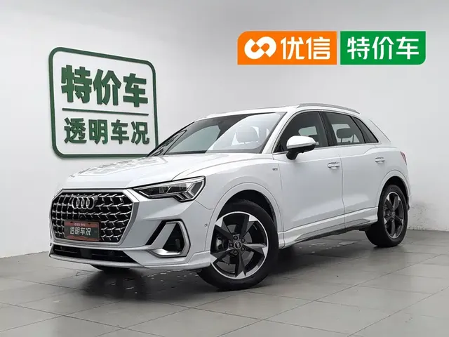 Audi Q3 2024 35 TFSI Fashion Sport
