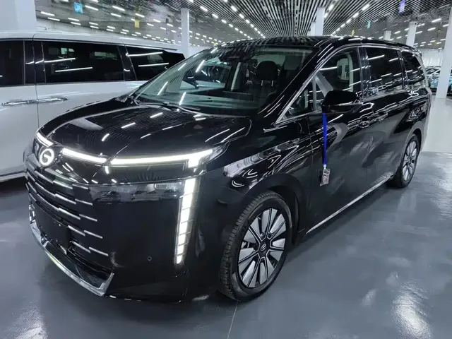 GAC Trumpchi E8 NEV 2024 150km Soaring Dragon Starlight+