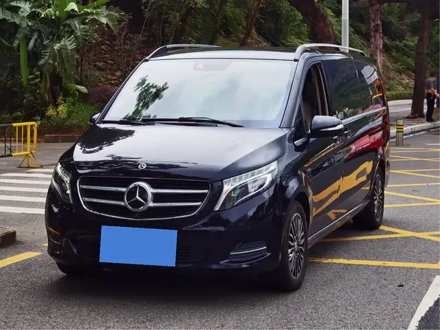 Mercedes-Benz V-Class 2018 V 260 L Premium Long Wheelbase Edition China VI