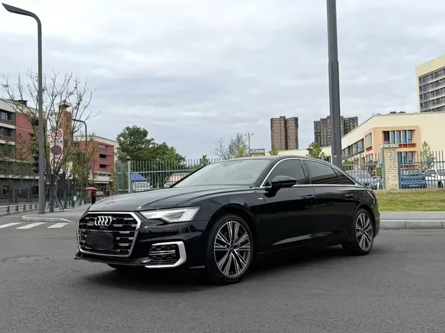 Audi A6L 2024 45 TFSI Premium Dynamic