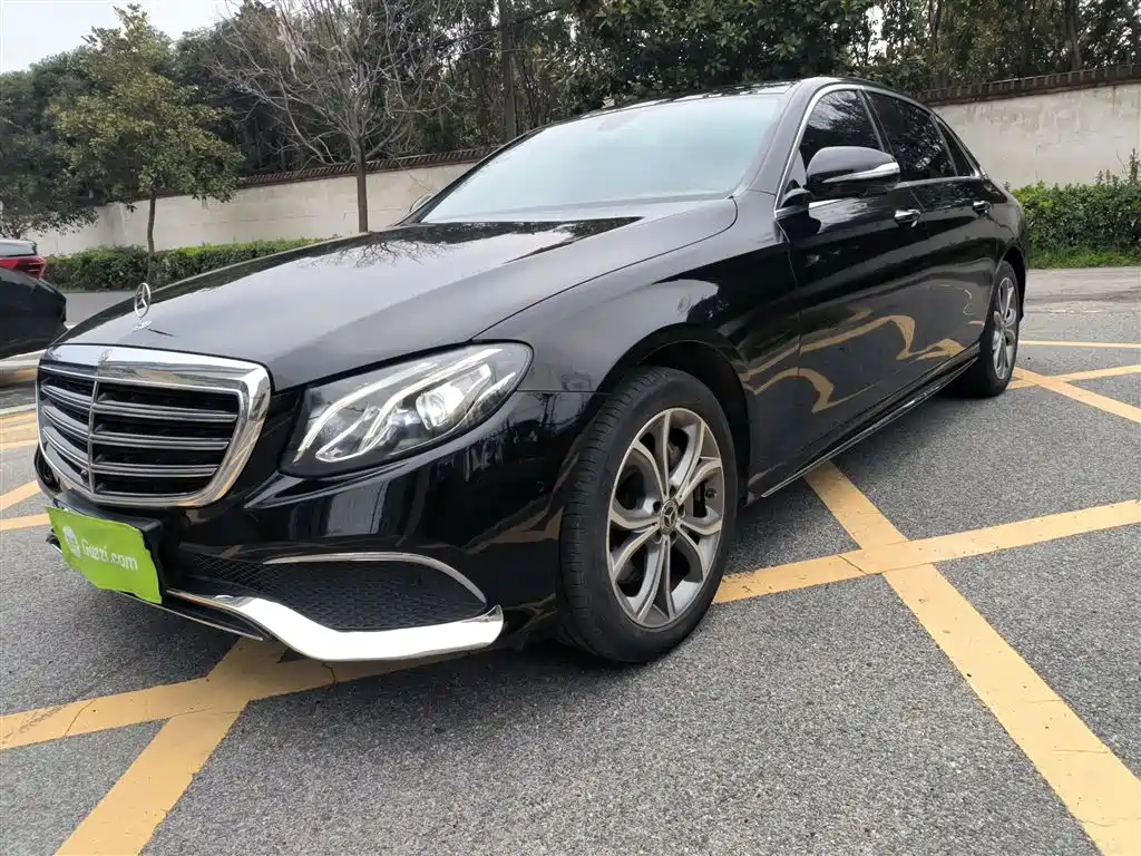 Mercedes-Benz E-Class 2020 E 300 L Sport Fashion Model
