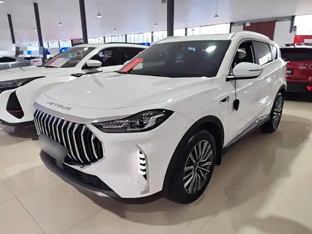 Jetour X70 PLUS 2025 Champion Edition 1.5T DCT Champion PRO 5-seater